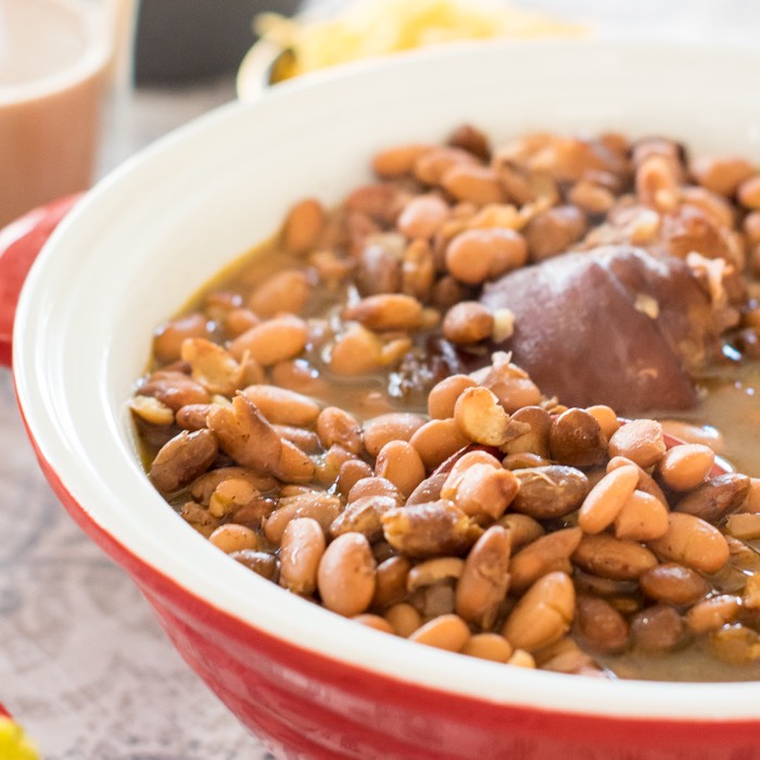 Slow Cooker Country Pinto Beans thumbnail